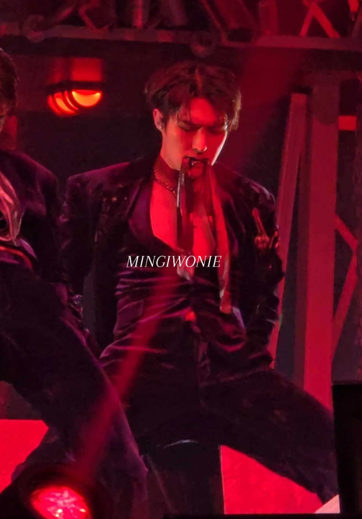 Releasing my mingi wake up fancam, been in the drafts for a min. Ur welcome 🤭  #ateeztowardsthelightwilltopower #ateez #ateezmingi #mingi #songmingi #민기 #ateeztour @ATEEZ_Official 