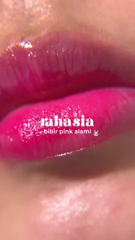 lip serum andalan siapa nii🫵🏻 yg pernah coba pasti tau alasannya, sekarang improved formula teksturnya jadi ringan bangett! ada color-changing yg bikin bibir pink merona🍓 #lipserum #lipcare #skincaretips #skincareroutine 