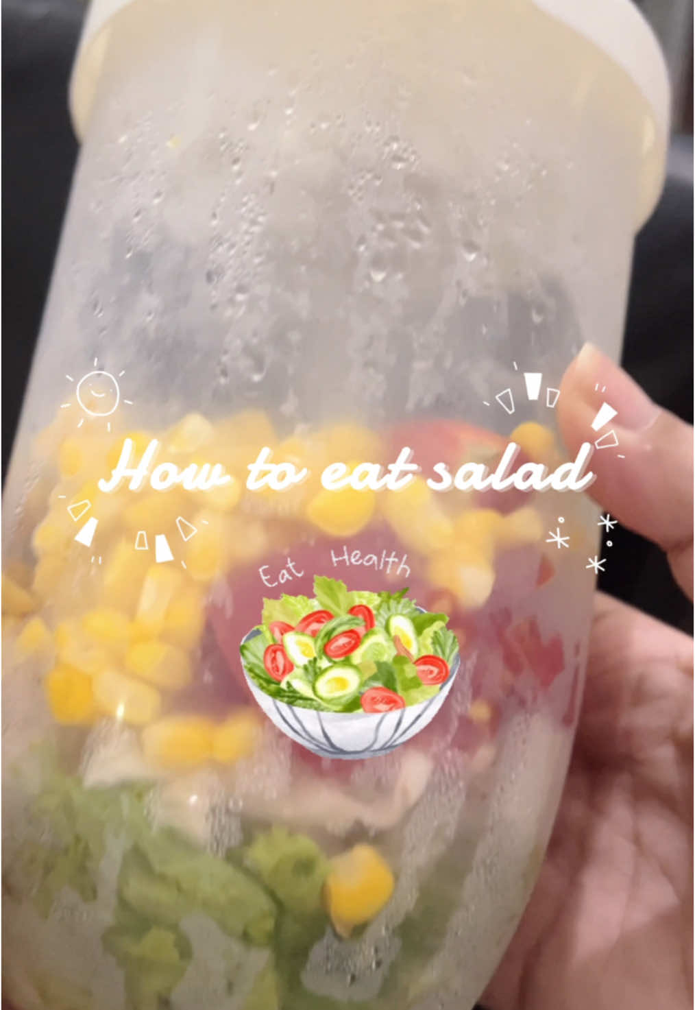 Jadi semangat buat makan salad karna praktis bisa dibawa2 kwluar hihi #salad #saladrecipe #tempatsalad #eathealthy 