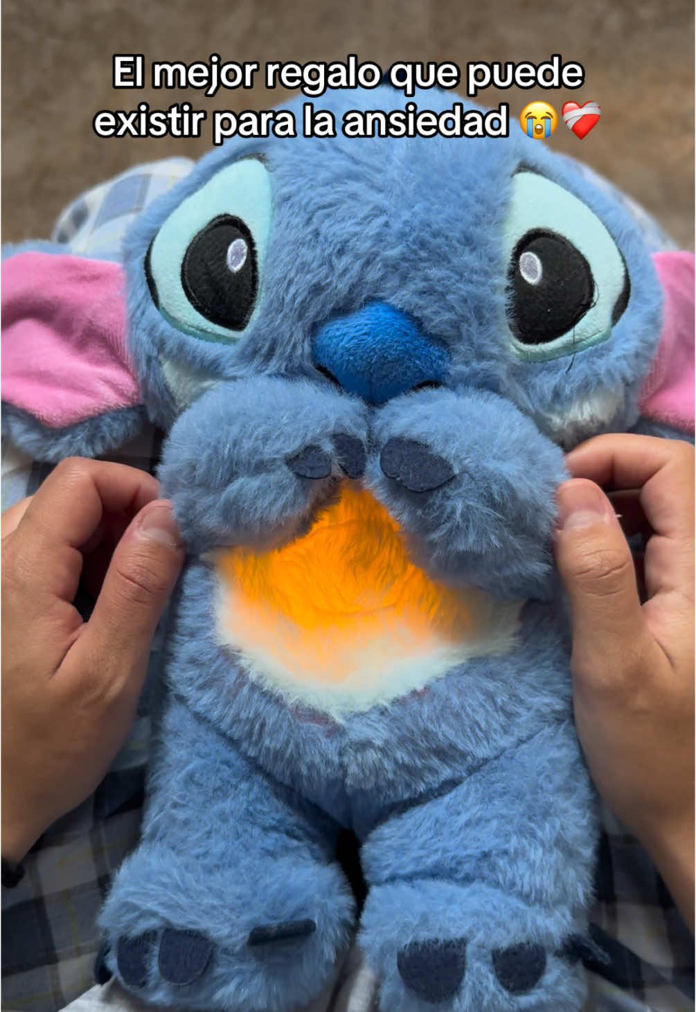 No hay nada que me pueda hacer más feliz que este Stitch que respira 😭❤️‍🩹 #stitch #ansiedad #insomnio #liloystitch #breathingstitch #breathingkoala #liloystich #liloandstitch #stichquerespira #rupturasdepareja 