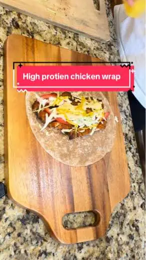 #cooking #chicken #protien #creatorsearchinsights #healthy #healthyrecipes #FoodTok #chicken #chickenrecipes #tortilla #grilledchicken #highprotein #lowcalorie #lowcaloriemeals #EasyRecipe #quickrecipe #weightloss #mealprep #fatloss #Foodie #Fitness #healthymeals #healthyrecipes 