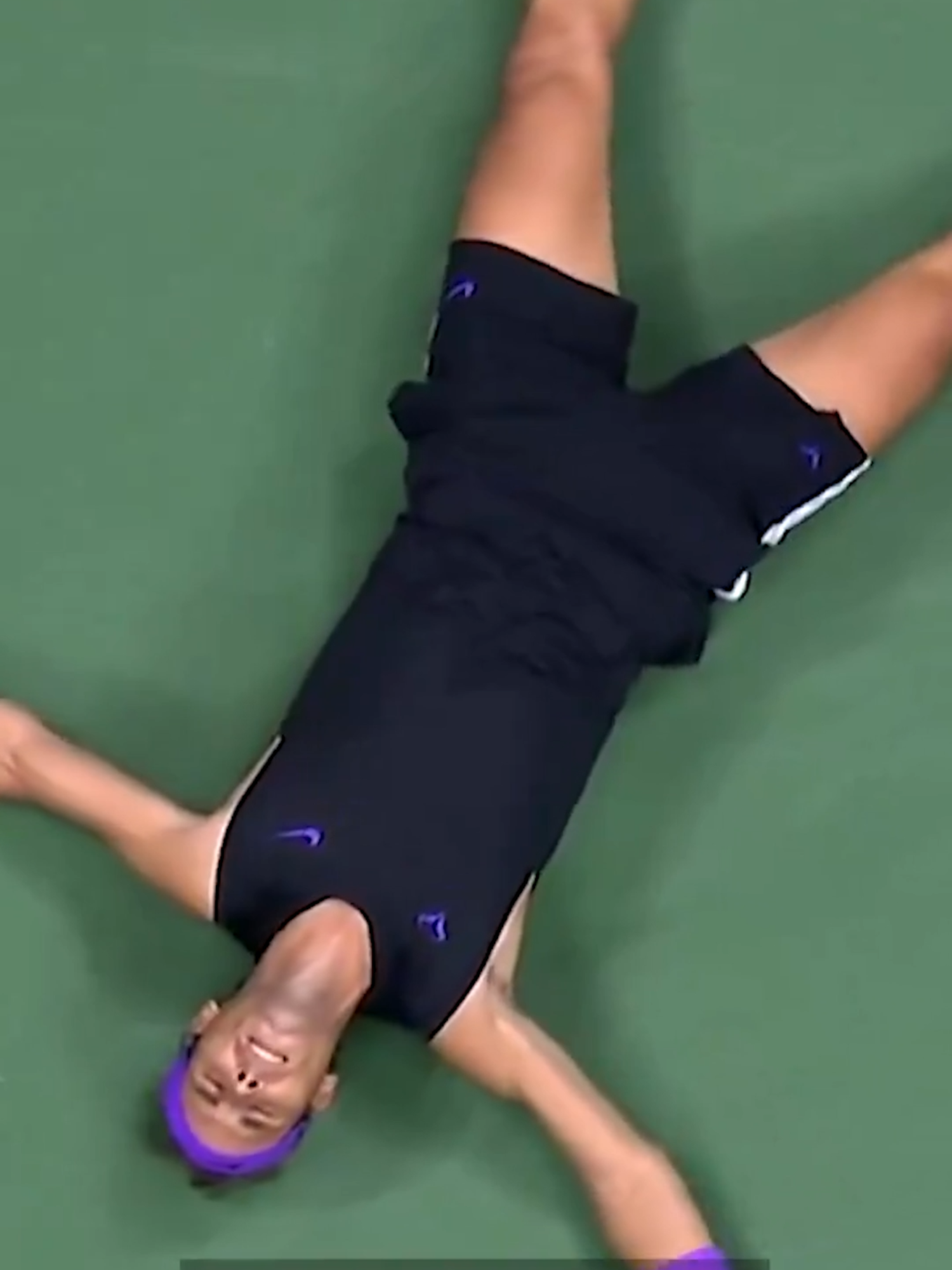 Rafa Nadal ha anunciado su retirada definitiva con este vídeo en sus redes sociales. El tenista se despidirá de las pistas en la próxima Copa Davis.  #fy #foryou #tenis #nadal #rafa #vamosrafa #rafanadal #fypシ