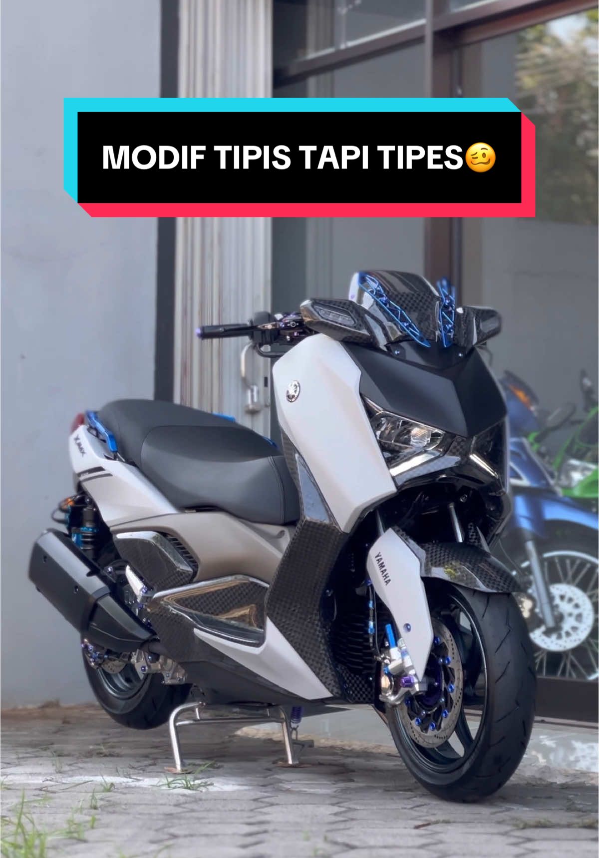 MODIF TIPIS TAPI BIKIN TIPES 😭 . #yamaha #xmax #xmaxnew #xmaxmodifikasi #fyp #foryou #elgerek 