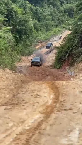 Cumi darat sebenarnya🔥#offroad4x4 #triton4x4 #kahayanhuluutara #fypシ 