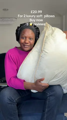 This pillows right here is value for money, click on the link on this video to buy one for yourself. #softpillows #pillow #sweetdream #luxury #tiktokmademebuyit 
