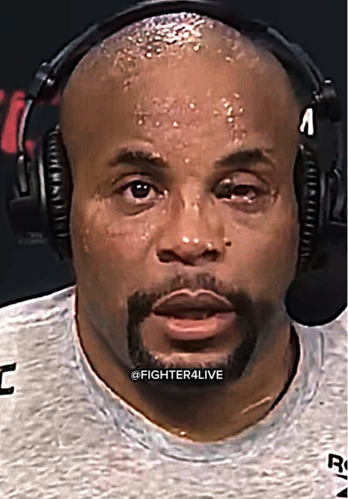 Daniel Cormiers Final Moment In The UFC #danielcormier #retirement #sad #joerogan #stipemiocic #halloffame #tb 