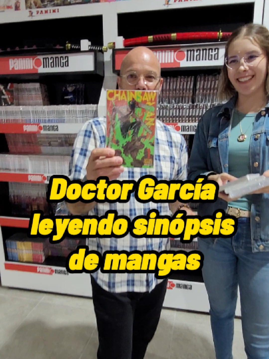 El Doctor nos comenta las sinopsis de algunos mangas y nos da su punto de vista. Comenta que mangas le recomendarías que leyera que no nos metan a la cárcel 🤣. @megami1696 🎤. . #paninimanga #tiendapanini #panini #manga #drgarcia #luisgarcia #otaku #anime #paninimangaméxico #TiendaPaniniPlazaPatria #doctorgarcia