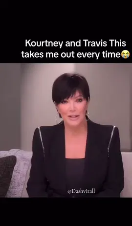 Parte 375 | 1 can't with them 🤣🤣#kourtneykardashian #travisbarker #thekardashians #krisjenner #officialmande3 #foryou