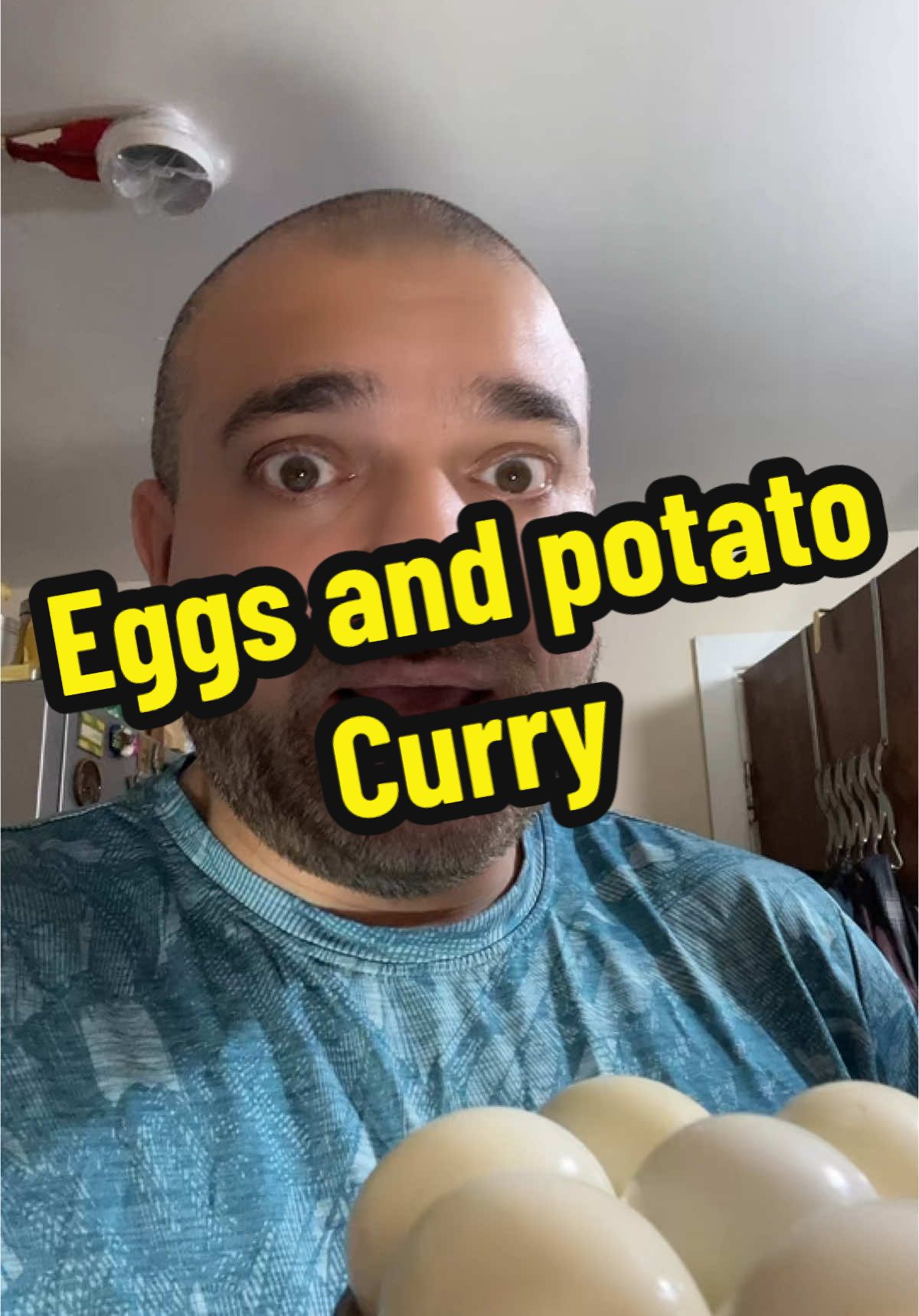 I made eggs and potato curry. This video is full recipe with all steps. It’s very easy snd quick. You should try it 😉 #HomemadeCurry #EggsAndPotatoCurry #CurryRecipe #VladimirFlitar  