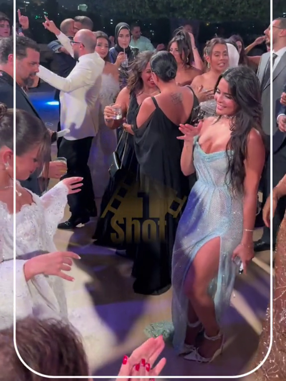 The beauty of Asmaa Galal's dance at Jamila Awad's wedding ❤️❤️ #asmaagalal #asmaa_galal #اسماء_جلال #أسماء_جلال #اسماء_جلال_بالفستان