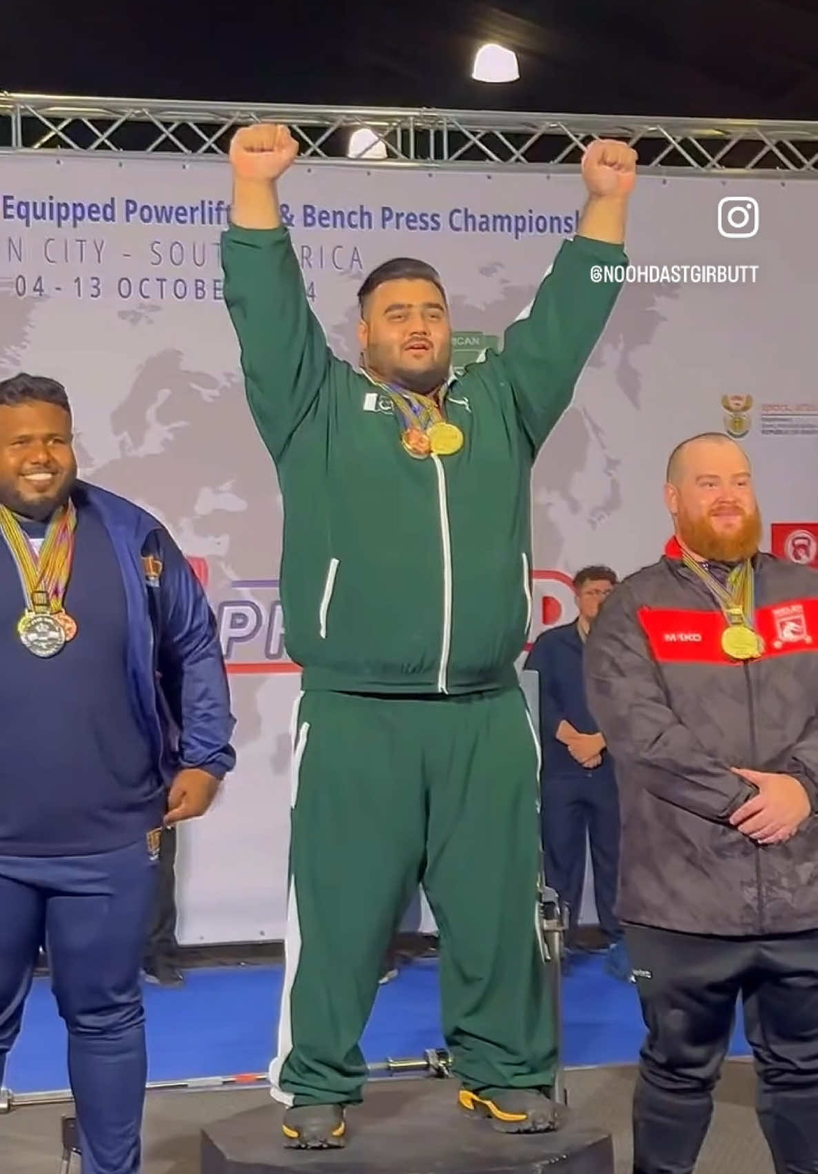 Alhumdulillah Won Gold Medal 🥇 At Commonwealth Classic Powerlifting Championships 2024  STOP ME IF YOU CAN, THIS BUTT IS NOT GOING TO STOP 🙏🏻 #paklifter #buttnooh 