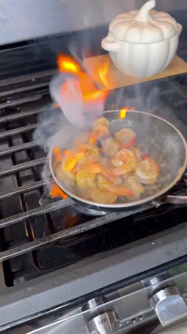 “Diri jadinyè” soo good #haitian #vivmanje #haitiantiktok #haitianfood #haitianchef #haitiancooking #manjekreyol #bedgineofficial #kennyhaiti #klekou #rutshelleguillaume #mizikayisyen #haitiankompa #haitiangirl #mizik #hurricane2024 