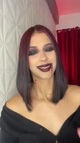 Para quien lo ha mordido un vampiro 💕#maquillaje #sina #Venezuela 