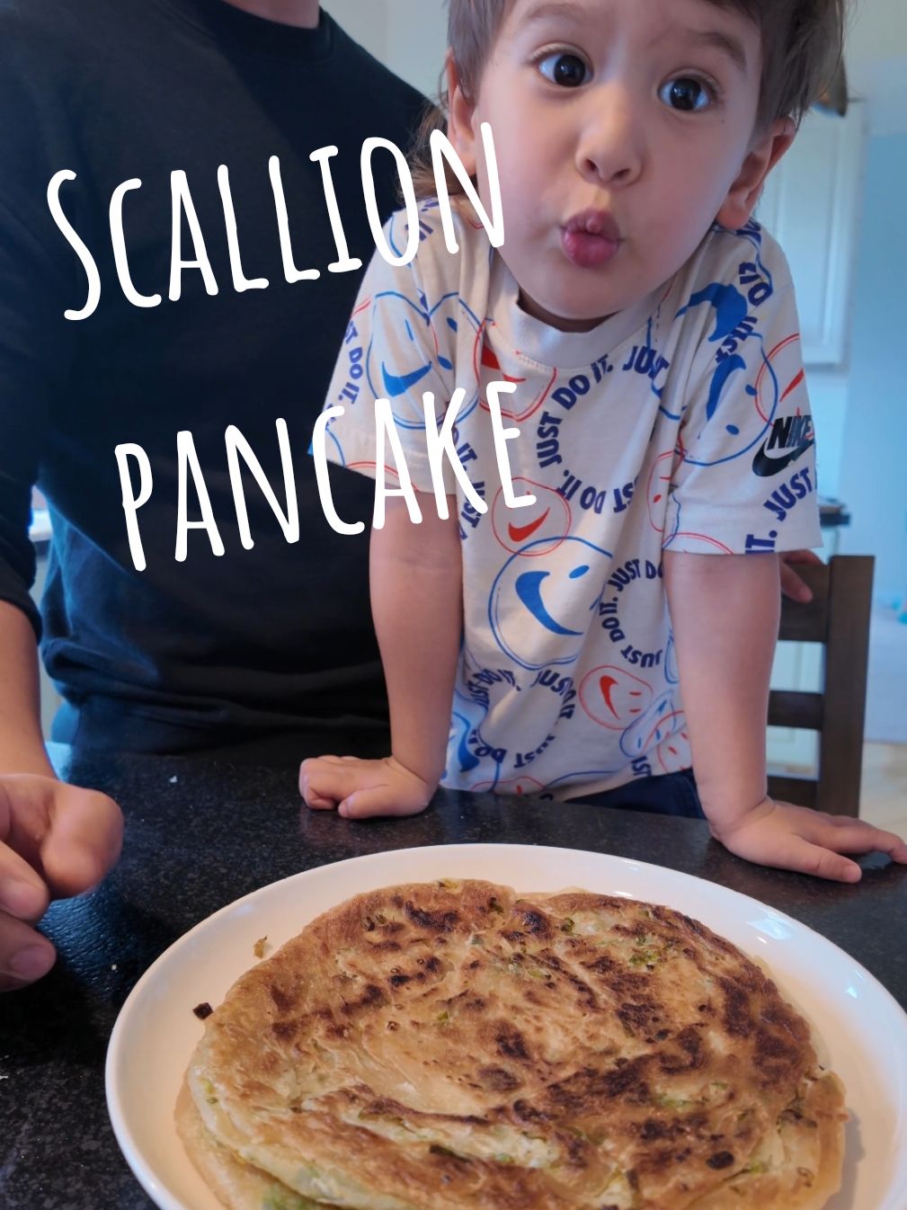 Levi helps make 葱油饼, scallion pancakes! One of my all time favorite things to make! #葱油饼 #scallionpancakes 