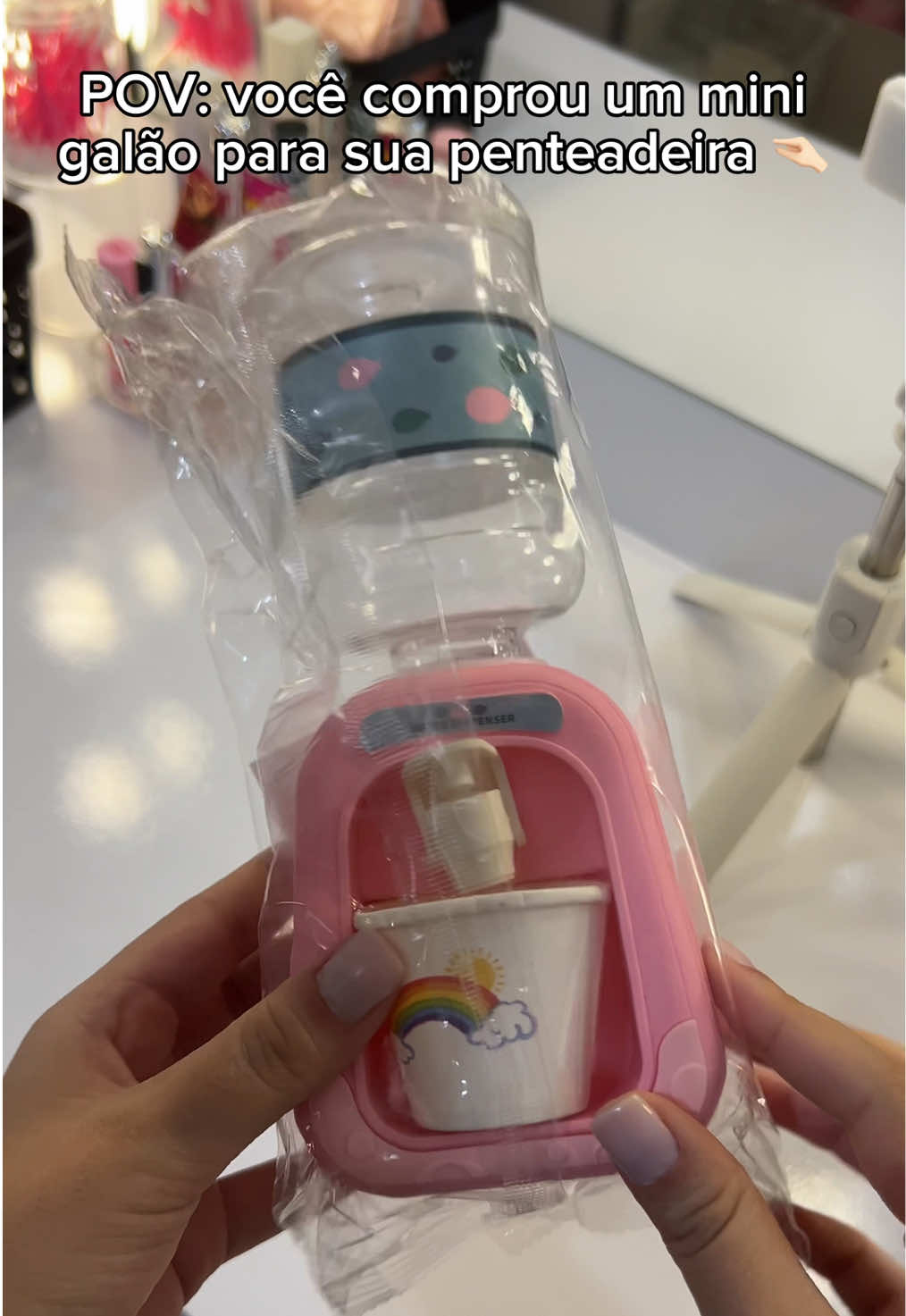 sério amigas eu to simplesmente apaixonada nesse mini galão! ✨🤏🏻🥹 link na minha bio 💗  #autocuidado #produtosdebeleza #produtosdeautocuidado #comprinhasshopee #comprinhasshopee #achadosshopee #achadinhosdashopee #achadinhosshopee #achadosshopee 