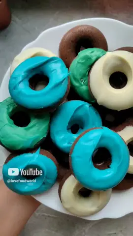 Пончики Шоколад 🍫#пончики #пончикирецепт #шоколад #выпечка #donut #baking 