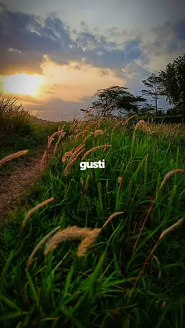 GUSTI.. LEWAT TEMBANGKU IKI,. DEDUNGO, MUGO OLEH SING GEMATI 🥺🥺🥺#liriklagu #coverlagu #nganggur #jawapride🔥 #templatecapcut #CapCut #fyp 