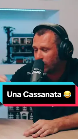 Una Cassanata 😂  #JeitoNu#perte #podcastclips #clips #cassano #foryoupage 