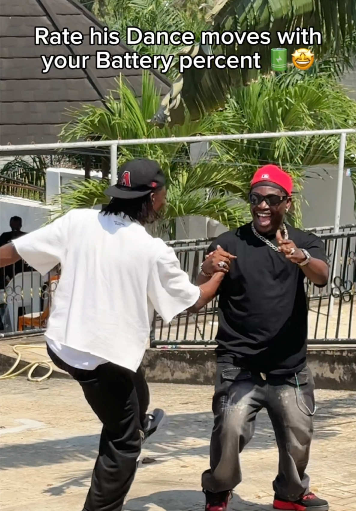 When TANZANIAN Music meets NIGERIAN Dance 🕺🏽🇹🇿🇳🇬 #fypシ #viral #tanzania #dance #prank #tutorial #amapiano #foryoupage #tiktok #dancetutorial
