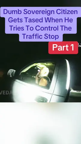 Dumb Sovereign Citizen Gets Tased When He Tries To Control The Traffic Stop #cops #copsoftiktok #police #policeoftiktok #lawenforcementcommunity #usa_tiktok #flypシ #viral #policeofficer #foryoupage #lawenforcement #usa🇺🇸 #policeofficersoftiktok #viraltiktok 