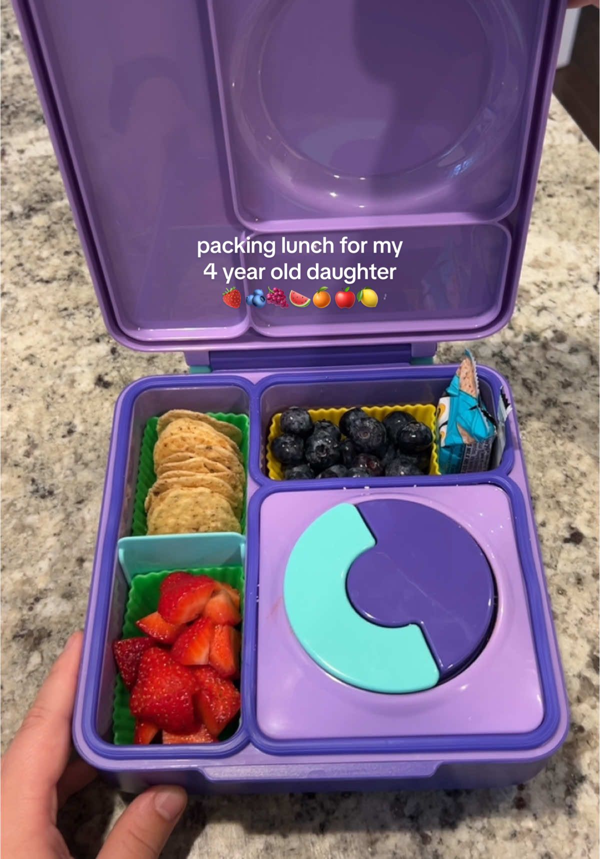 we made it to friday!!!!😊😇 #packedlunch #lunchpacking #packinglunch #lunchtime #lunchvibes #lunchbox #lunchformykid #packinglunchformykid #kidlunch 