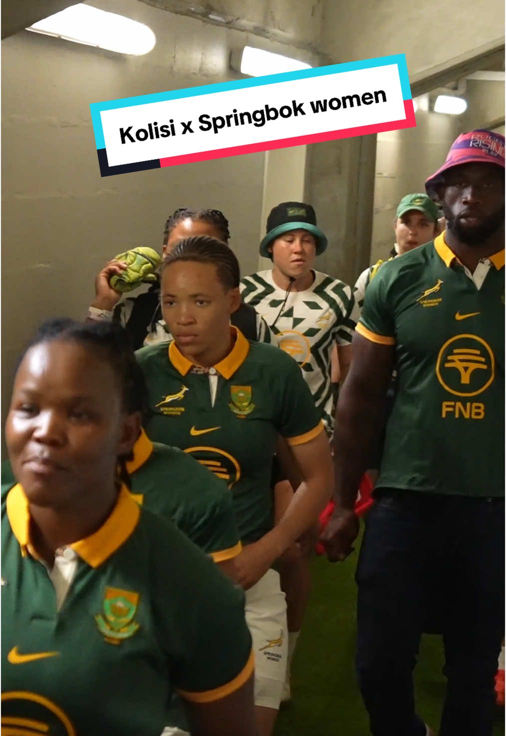 walking out for your country with siya kolisi 🔥🇿🇦 #wxv #wxv2 #southafrica #siyakolisi 