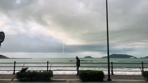 Ciao 🩶🖤🤍 #italia #lerici #liguria #liguriaitaly #تصوير_احترافي #من_تصويري #explore #إيطاليا #غيوم_لطيفه 