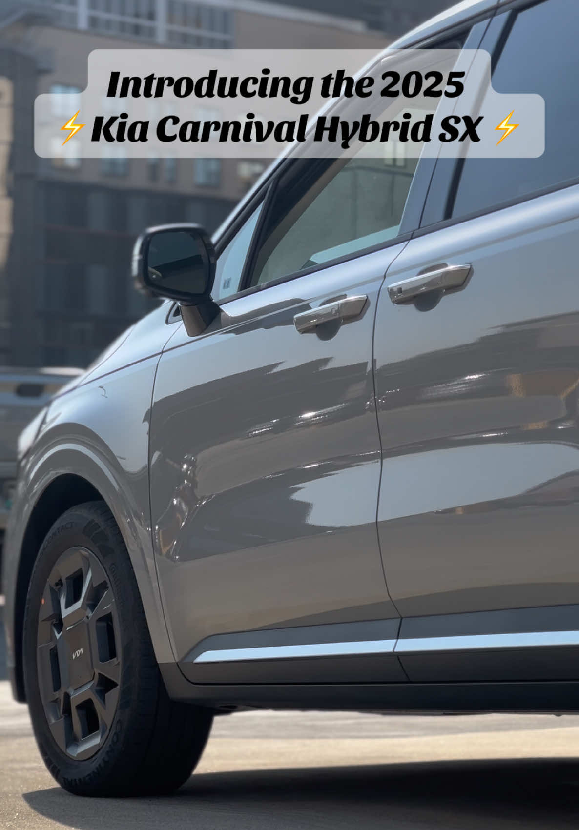 Meet the future of family driving— the 2025 Kia Carnival Hybrid 🚘 More space, less fuel, and all the cutting edge tech you could ever need 👏  Are you ready to go green?🔋 Visit us today at Tom Kadlec Kia and take it for a spin! 💨 #kiacarnival #kiacarnivalhybrid #rochestermn #familycar #mpv 