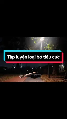 Cách mà tôi chọn để giải quyết mọi tiêu cực trong cuộc sống đó là tập luyện#gym #donglucmoingay✨ #gymnebro #hvhstore #LearnOnTikTok 