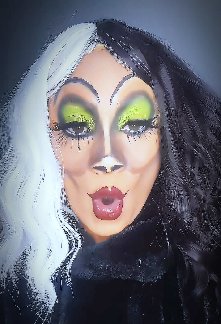 🎃31 DAYS OF HALLOWEEN LOOKS🎃 DAY 8: CRUELLA 💚 #cruella #cruelladevil #CapCut 