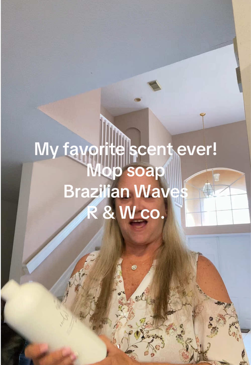 The most incredible scent! ##MopSoap#S#SoapS#SmellB#BrazilianC#CleanF#FreshH#HouseholdC#ChoreS#ScentM#Mop