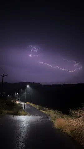 بروقالهدا⚡️⛈️/#الطايف_الان #fyp #explore #virall #fypシ゚viral #foryoupage #الشعب_الصيني_ماله_حل😂😂 