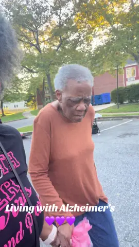 The facility had a Harvest Event and I took mom. #alzheimerssuck #alzheimersawareness #caregiver #caregiverlife #caregiversoftiktok #livingwithalzheimers #memorycare #memorycareunit 