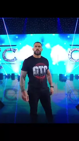 Roman Reigns entrance on Smackdown October 11th,2024 ☝️🔥🐐 #romanreigns #jimmyuso #otc #paulheyman #