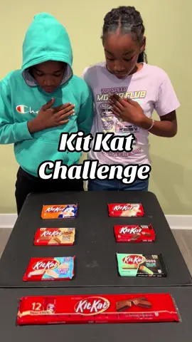 They tore those kitkats up afterwards 😂 #kitkat #challenge #FamilyFun #gametime #familygamenight 