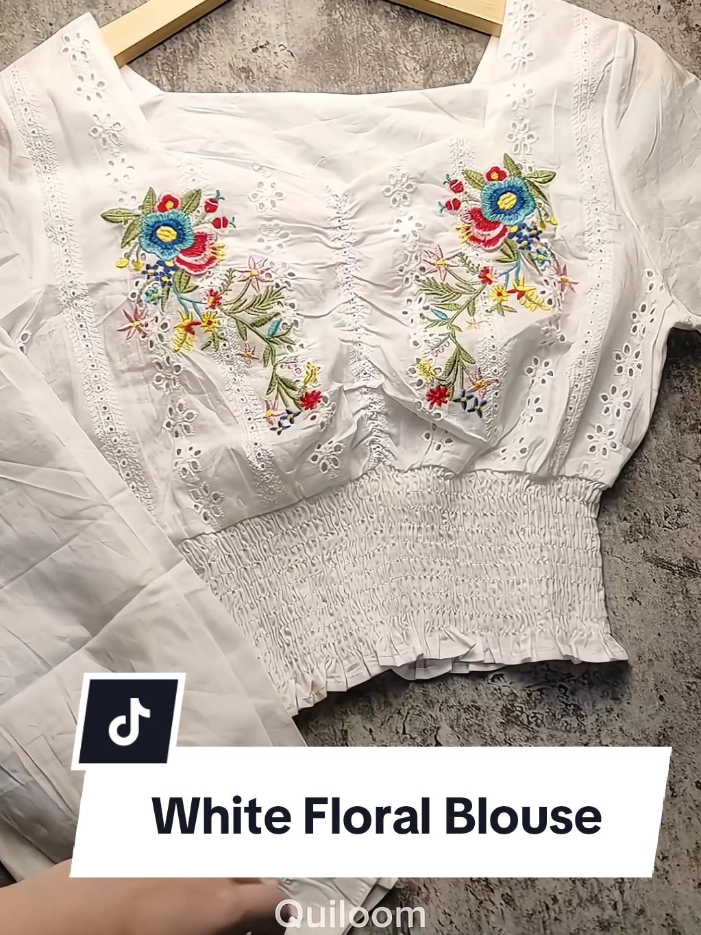 White Floral Blouse - 175k . Kalo tertarik bisa langsung klik link di bio yaa, thankyou!✨ #clearancesale #bajubangkok #foryou #fypシ #foryoupage #fypシ゚viral #blouse 