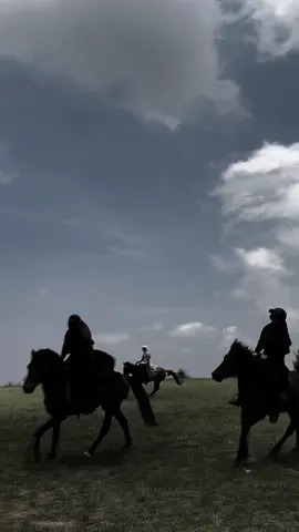 POV sharing passion with your friends ?? Tag temen yang mau kamu ajak kudaan bareng 😍 #horses 