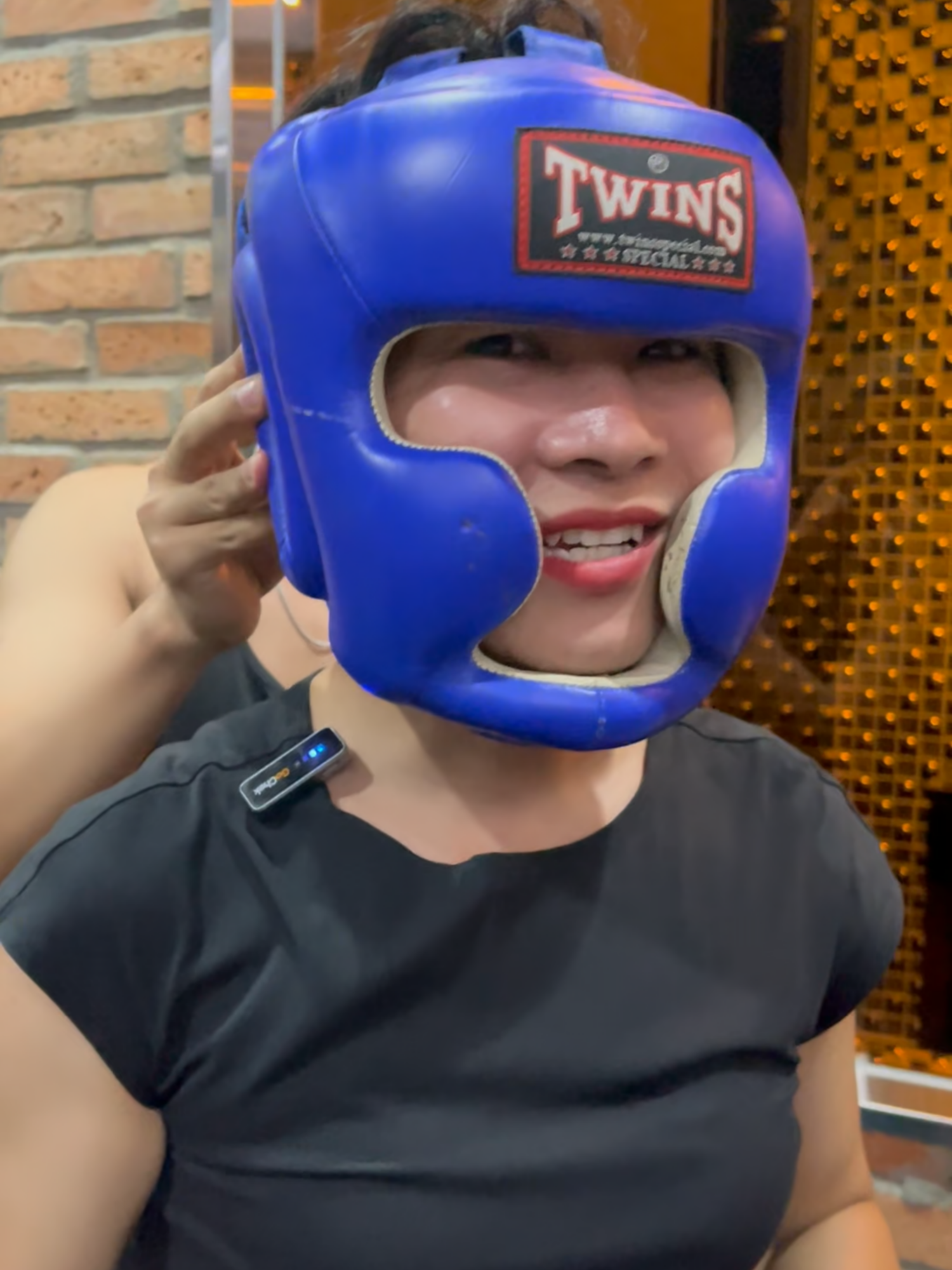 Sức mạnh cô không có nhưng chiêu trò cô có thừa nha tụi em #letieulinh #giaitritiktok #funnyvideos #boxing