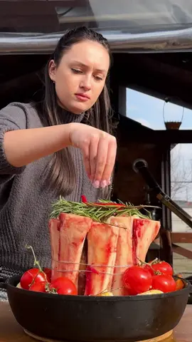 Baked Bone Marrow with Inexpressibly Tender Beef Meat From the Oven#cooking #asmr #garden #food