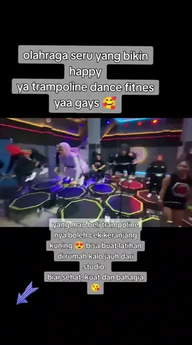 trampoline dance fitnes 💃 #trampoline #olahraga #alatolahraga #fyp #masukberanda #lewatberanda #promoguncang1010 
