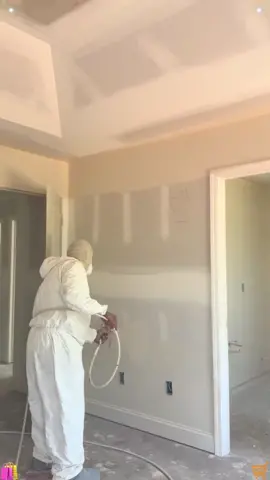 #TikTokCreatorSearchInsightsIncentive FLASH SALE🤩sooo many projects complete with ONE paint sprayer! #paintsprayer #vonforn #confornpaintsprayer #flippingfurniturdiy #diyfurnitureflip #furnitureflippingforbeginners #restorefurniture #paintfurniture