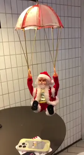 Boneco Papai Noel Malabarista No Paraquedas Com Musical🎅