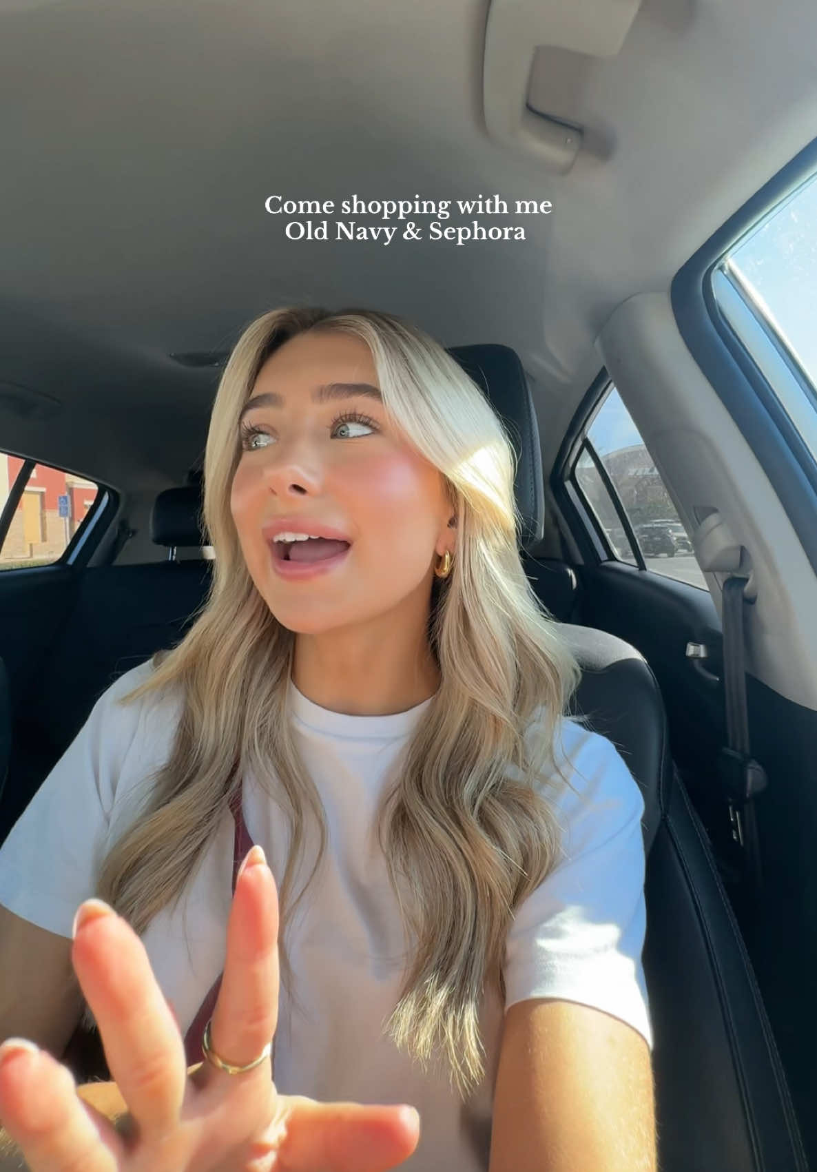 The sherpa jacket from Old Navy, ARE WE KIDDING!! 🫶🏼🍁🧥 Also can’t wait to try @milkmakeup’s new GLOW primer ✨ #shopwithme #oldnavy #oldnavyfinds #sephorahaul #sephora #falljackets #sherpa @sephora @Old Navy Official 