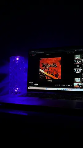 STORYLİK🎵🌹#storymzik #geceyebirsözbırak #keşfetedüş #keşfetteyizzz 