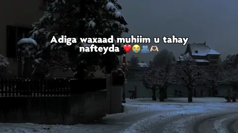 Nafteyda🫂😭❤️🫶🏻#fyp #viewsproblem #foryou #cabdiraxman_5 #fyppppppppppppppppppppppp #viral #writer_crahman #viewsxumo💔 #foryoupage 