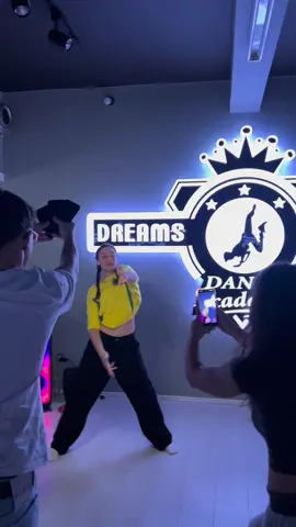 #part2 Backstage 🗣 Hu Hei Hei Hei 🚨 #dreamshousedanceacademy #anxhelgoga #eneagoga #trending #viral #slay #fyp 