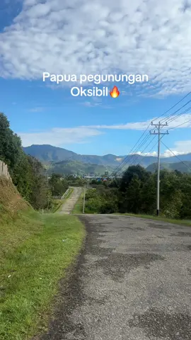 Sungguh indah ciptaanmu#oksibil #oksibilpegununganbintang #papuatiktok #pemandanganalam #papuapride #gunung #alam 