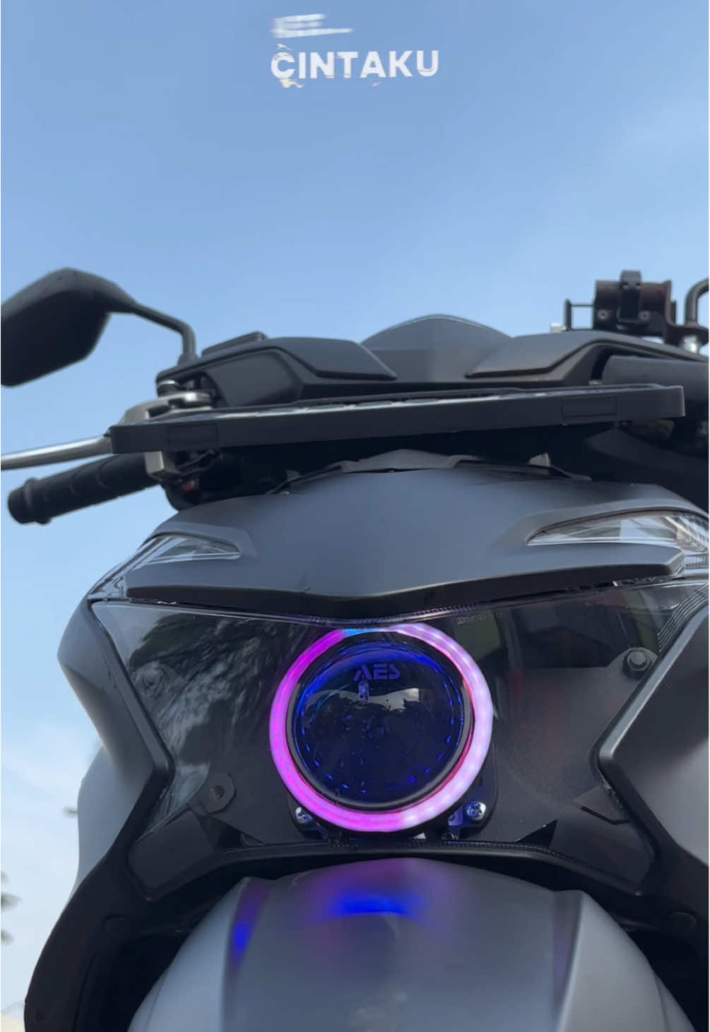 Beat Delux Gen2 Spesifikasi perlampuan : Single biled turbo SE Experience Ring angel RGB Devil eye RGB . . #KedaiRiders #Rapih_Itu_Mindset #yoyostation10 #PCX #pcx2020 #newnmax2020 #fullservice #puribeta1 #modifikasiadv150 #modifikasinmax #modifikasivario #modifikasiforza #modifikasilexi #modifikasixmax #modifikasipcx #boreup #tuneup #modiflampu #upgradelampu #alisdrl #keyless #alarm #KedaiRidersShop