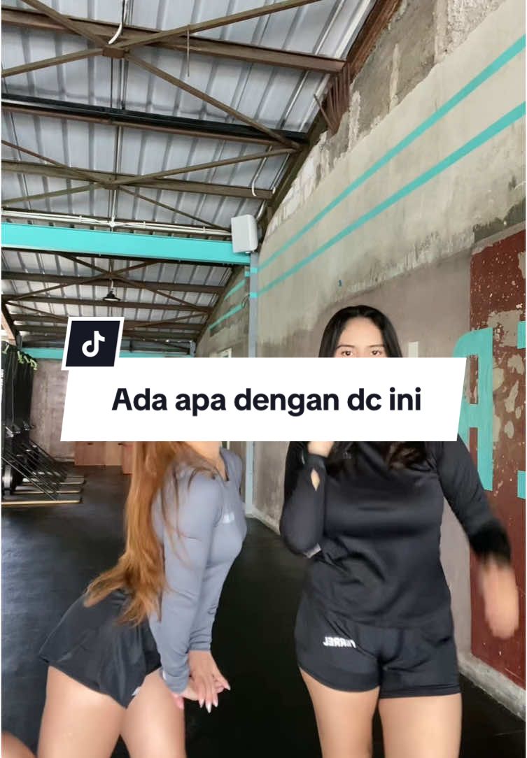 Ada apa dengan dc ini 🙄 #foryoupage #trend #gymnastics #gymmotivation #GymLife 