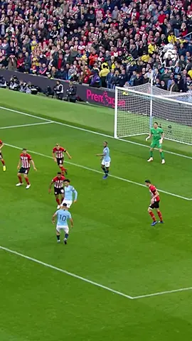There’s such a thing as one pass too many 😅 #football #PremierLeague #manchestercity 